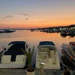 Beachfront In Marina Dinevi * 스베티 블라스