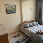 Beachfront In Marina Dinevi 圣弗拉斯